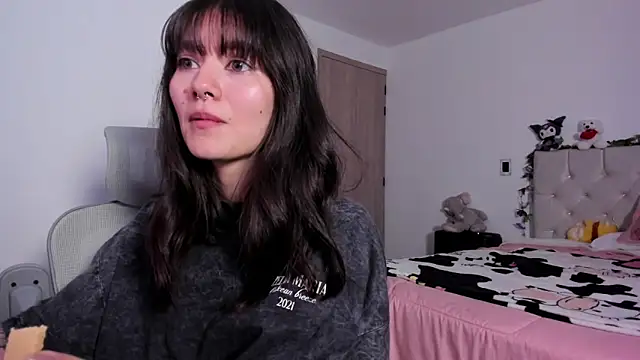 Sakito Tokio online show from October 3, 2025, 10:51 pm