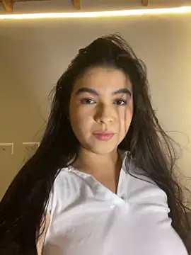 Blancanievess online show from March 17, 2026, 2:27 am