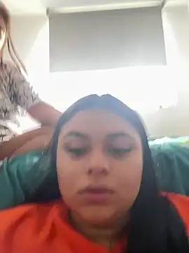 alissonfernandez  online show from January 25, 2025, 9:25 pm