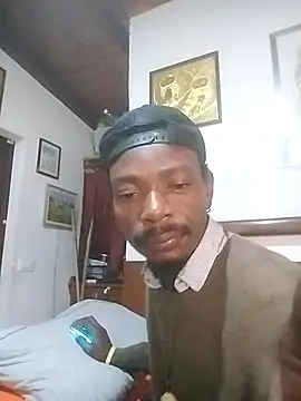 Snapshot of SexyAssSexyDick chatting on December 1, 2025, 11:43 pm SexyAssSexyDick online show from December 1, 2025, 11:43 pm