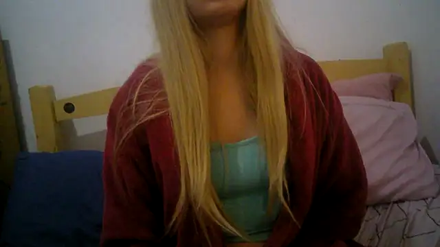 isabella048 online show from July 12, 2026, 5:26 pm