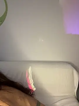  ExoticGirl online show from January 10, 2025, 4:51 pm