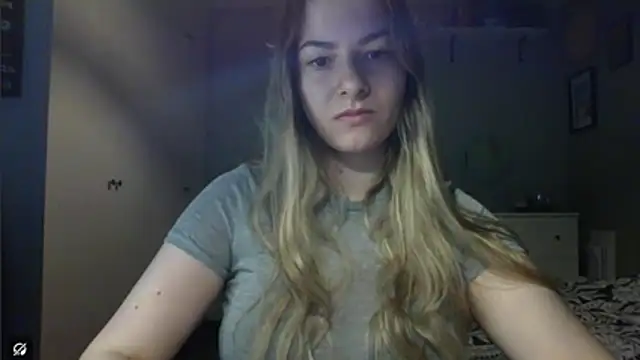 Snapshot of ROSIEx_sweet chatting on November 12, 2025, 8:04 am ROSIEx sweet online show from November 12, 2025, 8:04 am