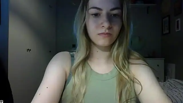 Snapshot of ROSIEx_sweet chatting on May 29, 2026, 9:51 am ROSIEx sweet online show from May 29, 2026, 9:51 am
