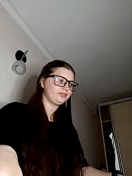 kila lo online show from February 15, 2025, 3:39 pm