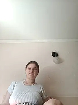 kila lo online show from February 23, 2025, 11:11 am