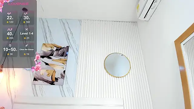 Sara Lewwis online show from February 9, 2025, 5:43 pm