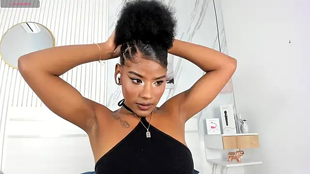 Sara Lewwis online show from October 5, 2025, 11:30 am