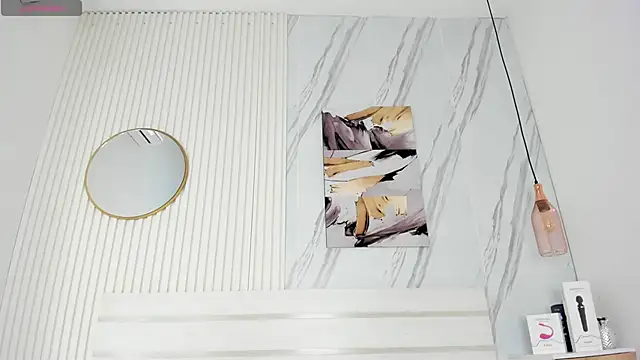 Sara Lewwis online show from October 29, 2025, 11:12 am