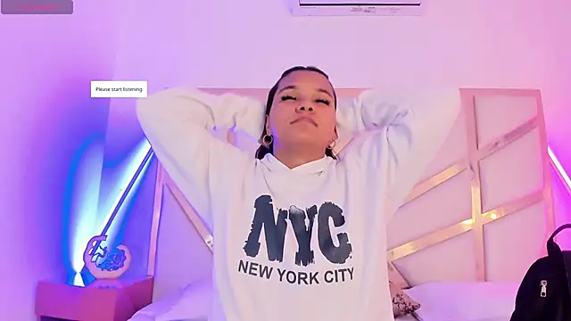 Carolina Evanss online show from November 23, 2025, 11:43 am