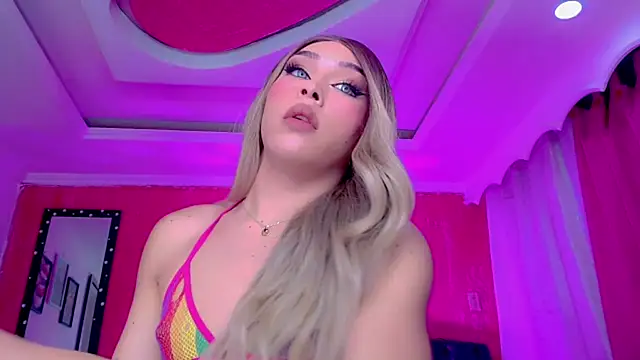 TiffanyMackensyy online show from April 9, 2026, 6:19 am