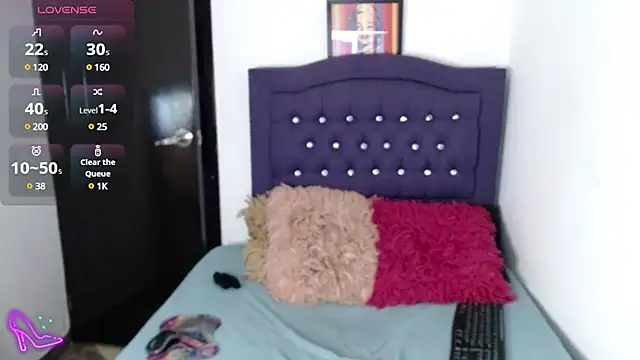 MARYQUANT online show from February 11, 2025, 4:22 am