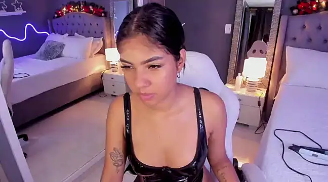 MadyLust online show from December 12, 2024, 12:27 am