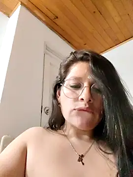 Snapshot of Neve_Collins chatting on December 4, 2024, 6:44 am Neve Collins online show from December 4, 2024, 6:44 am