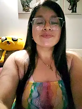 Snapshot of Neve_Collins chatting on February 1, 2025, 5:18 am Neve Collins online show from February 1, 2025, 5:18 am