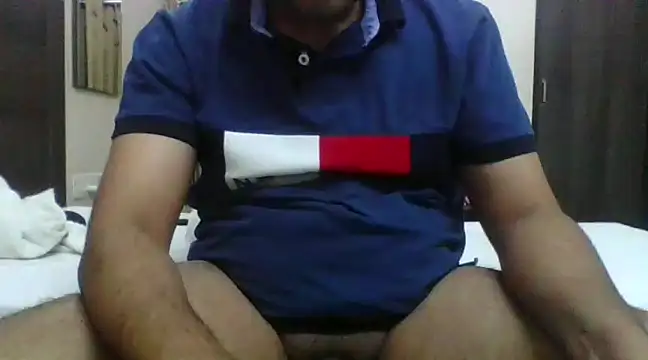Snapshot of sunny69blackdick chatting on December 14, 2024, 3:47 pm sunny69blackdick online show from December 14, 2024, 3:47 pm