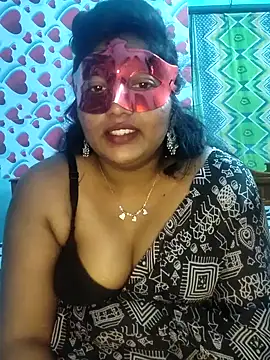 Snapshot of RomeoJuliet345 chatting on January 12, 2025, 10:43 pm RomeoJuliet345 online show from January 12, 2025, 10:43 pm