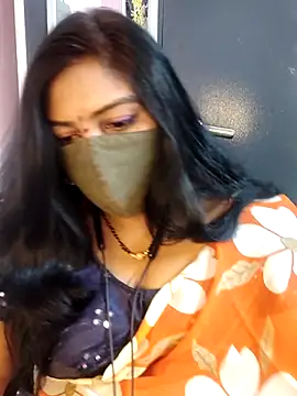 Snapshot of RomeoJuliet345 chatting on February 8, 2026, 11:24 am RomeoJuliet345 online show from February 8, 2026, 11:24 am