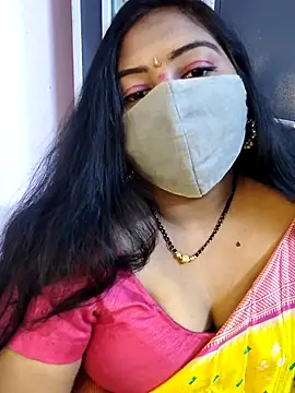 Snapshot of RomeoJuliet345 chatting on February 11, 2026, 10:09 am RomeoJuliet345 online show from February 11, 2026, 10:09 am