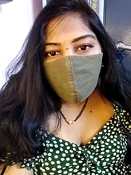 Snapshot of RomeoJuliet345 chatting on February 12, 2026, 7:03 am RomeoJuliet345 online show from February 12, 2026, 7:03 am