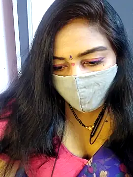 RomeoJuliet345 online show from March 8, 2026, 2:21 pm