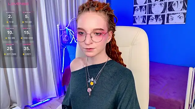 Snapshot of VioletShine chatting on October 15, 2025, 2:50 pm VioletShine online show from October 15, 2025, 2:50 pm