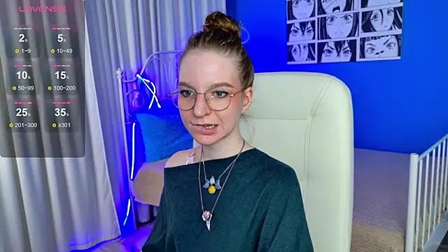 Snapshot of VioletShine chatting on November 9, 2025, 9:40 am VioletShine online show from November 9, 2025, 9:40 am