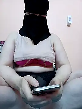 Snapshot of big_yoyo chatting on January 15, 2025, 10:02 pm big yoyo online show from January 15, 2025, 10:02 pm