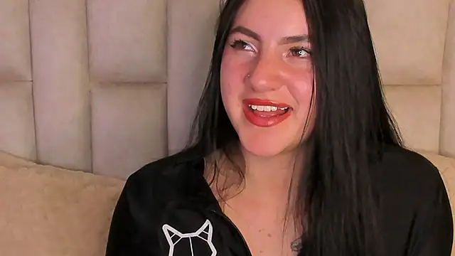 Snapshot of jenifer__power10 chatting on January 7, 2025, 6:45 pm jenifer power10 online show from January 7, 2025, 6:45 pm