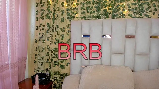 Snapshot of jenifer__power10 chatting on January 20, 2025, 6:43 pm jenifer power10 online show from January 20, 2025, 6:43 pm