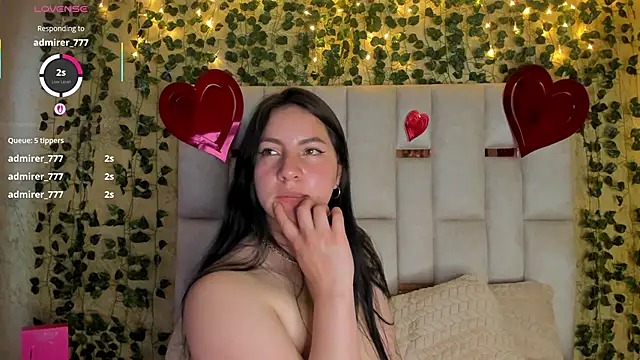 Snapshot of jenifer__power10 chatting on February 25, 2025, 10:39 pm jenifer power10 online show from February 25, 2025, 10:39 pm