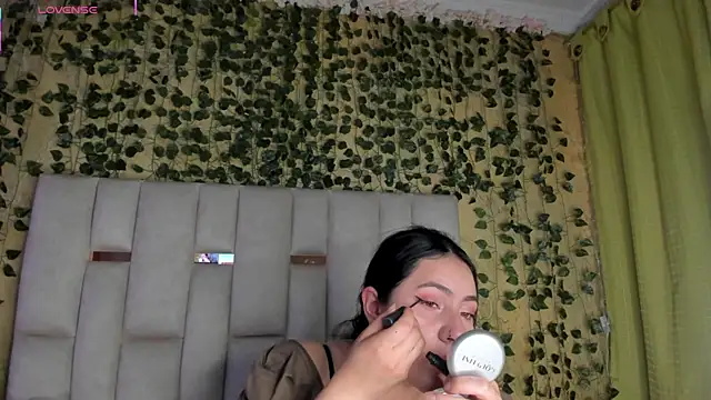 Snapshot of jenifer__power10 chatting on March 20, 2025, 12:43 pm jenifer power10 online show from March 20, 2025, 12:43 pm
