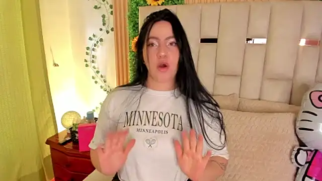 Snapshot of jenifer__power10 chatting on October 8, 2025, 8:06 pm jenifer power10 online show from October 8, 2025, 8:06 pm