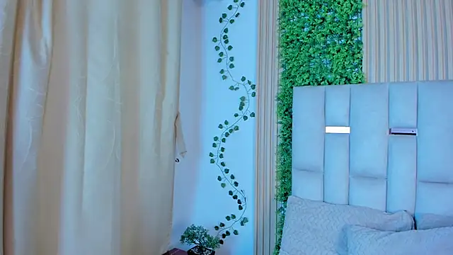 jenifer  power10 online show from January 8, 2026, 7:38 pm