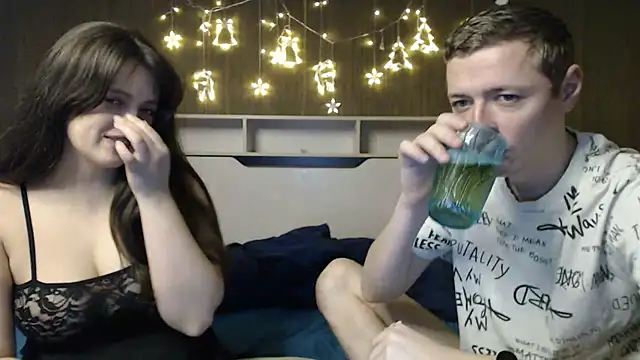 Snapshot of Karry-SEX chatting on March 9, 2025, 9:13 am Karry-SEX online show from March 9, 2025, 9:13 am