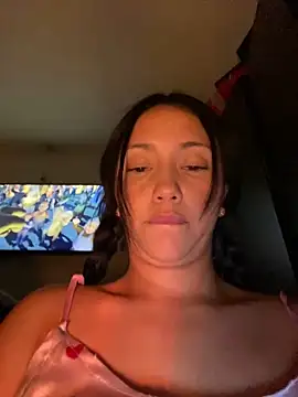 sweet kitty0110 online show from December 20, 2024, 7:01 am