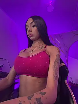 Tiffanny online show from February 25, 2026, 11:09 am