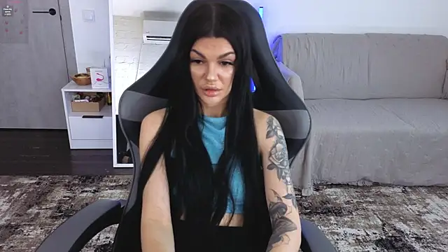 Tiffany lab online show from March 10, 2026, 12:21 pm