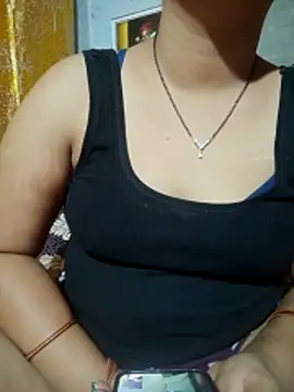 Super-Couple online show from May 1, 2026, 2:43 pm