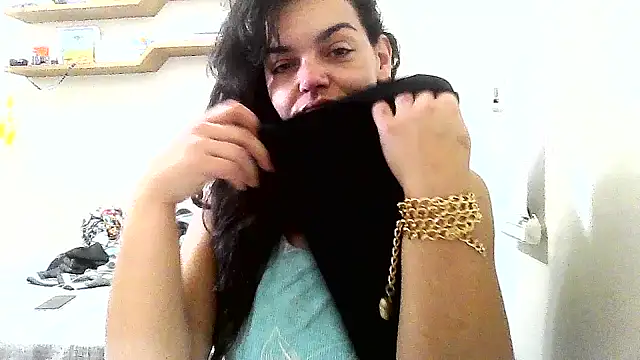 escritorasafada online show from March 20, 2026, 12:10 pm