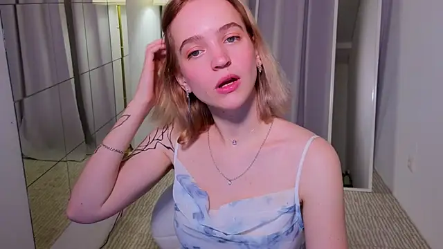 lolly pie online show from December 4, 2024, 3:43 pm