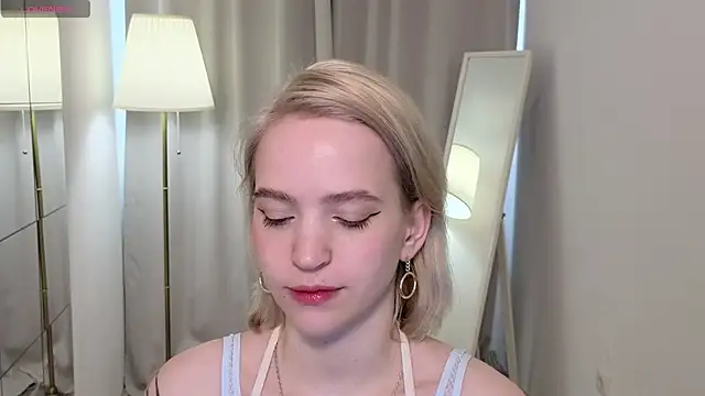 lolly pie online show from March 9, 2025, 8:51 am