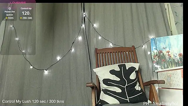 Skinnyshiny boy online show from March 1, 2025, 4:44 pm