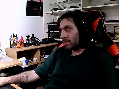 johnwood88 online show from November 7, 2025, 5:29 am