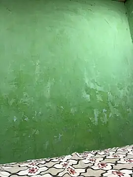 Black Glow online show from December 2, 2024, 3:14 pm