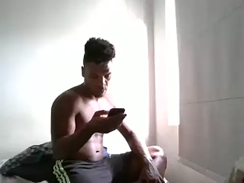 negodi09 online show from January 10, 2025, 8:26 pm