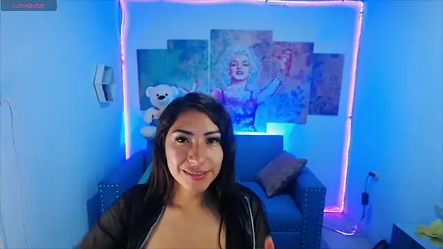 Snapshot of Sofi_hot_4m chatting on January 25, 2025, 3:52 pm Sofi hot 4m online show from January 25, 2025, 3:52 pm