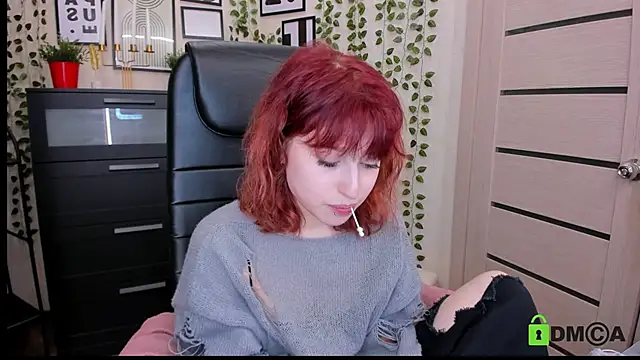 Snapshot of ElizaNik_ chatting on May 28, 2026, 11:24 pm ElizaNik online show from May 28, 2026, 11:24 pm