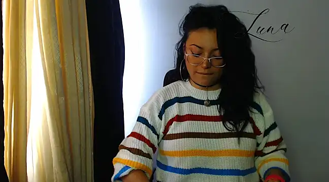 Snapshot of Lunavega1 chatting on March 5, 2025, 4:46 pm Lunavega1 online show from March 5, 2025, 4:46 pm