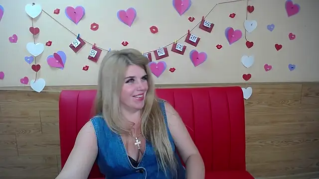Julya Barbi online show from February 4, 2025, 12:11 pm